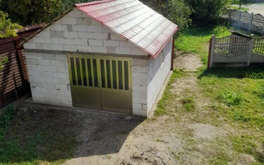 Casa la tara