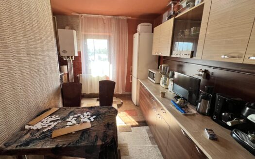 Apartament zona linistita