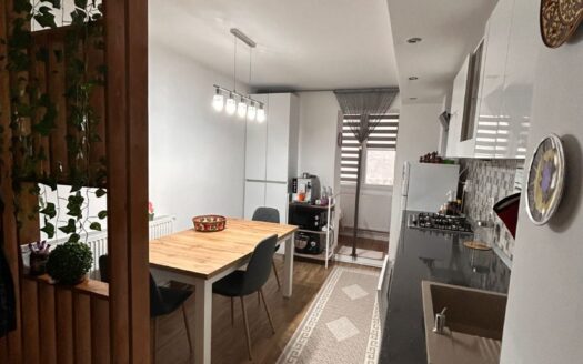Apartament 3 camere