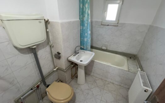 Apartament zona Barbateni