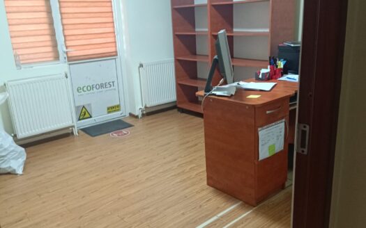 Apartament 3 camere, spatiu birouri
