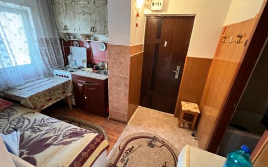 Garsoniera zona centrala Petrila