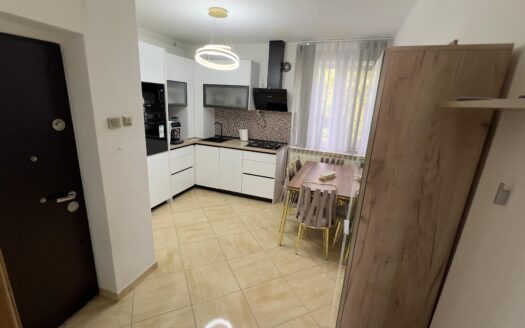 Apartament la cheie zona Parang