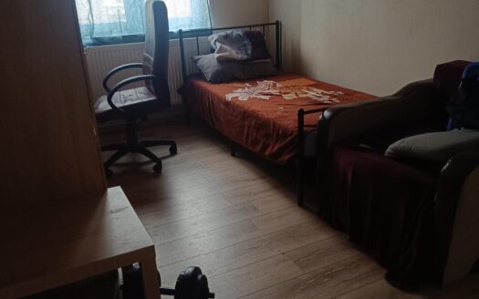 Apartament-garsoniera Aeroport